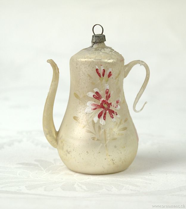 Tea Pot with Flower