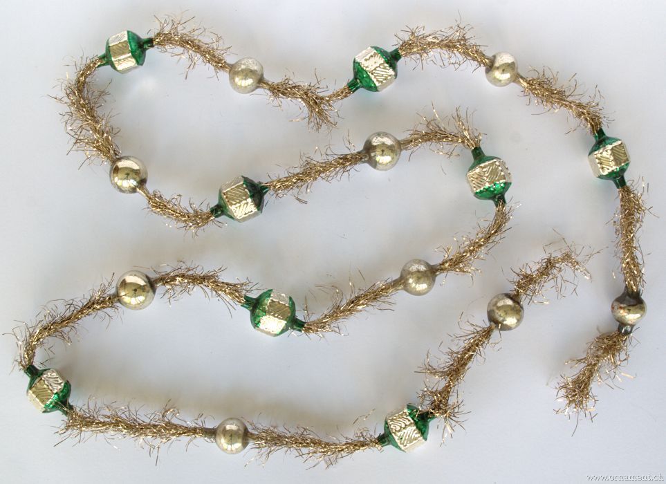 Tinsel Garland with Green and Silver Beads