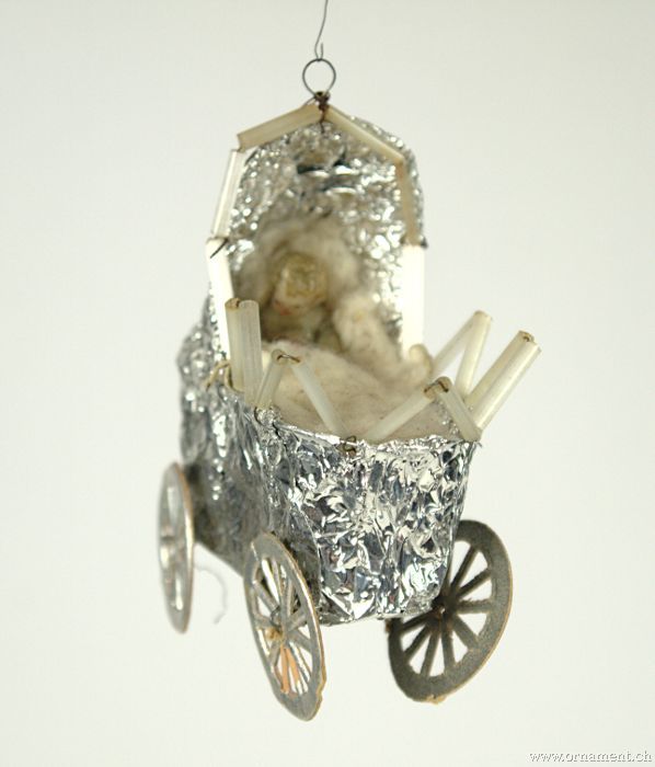 Buggy, silver paper
